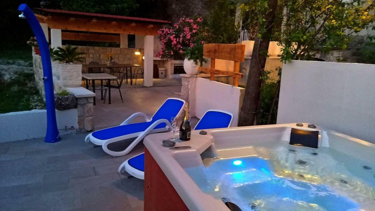 Apartmani Dalmacija Brela Luaran gambar