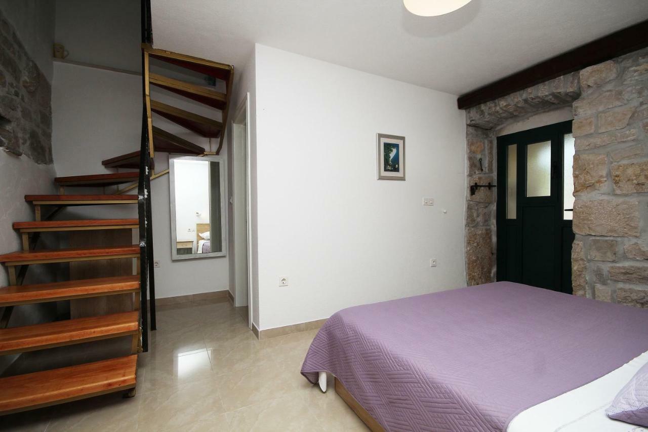 Apartmani Dalmacija Brela Luaran gambar