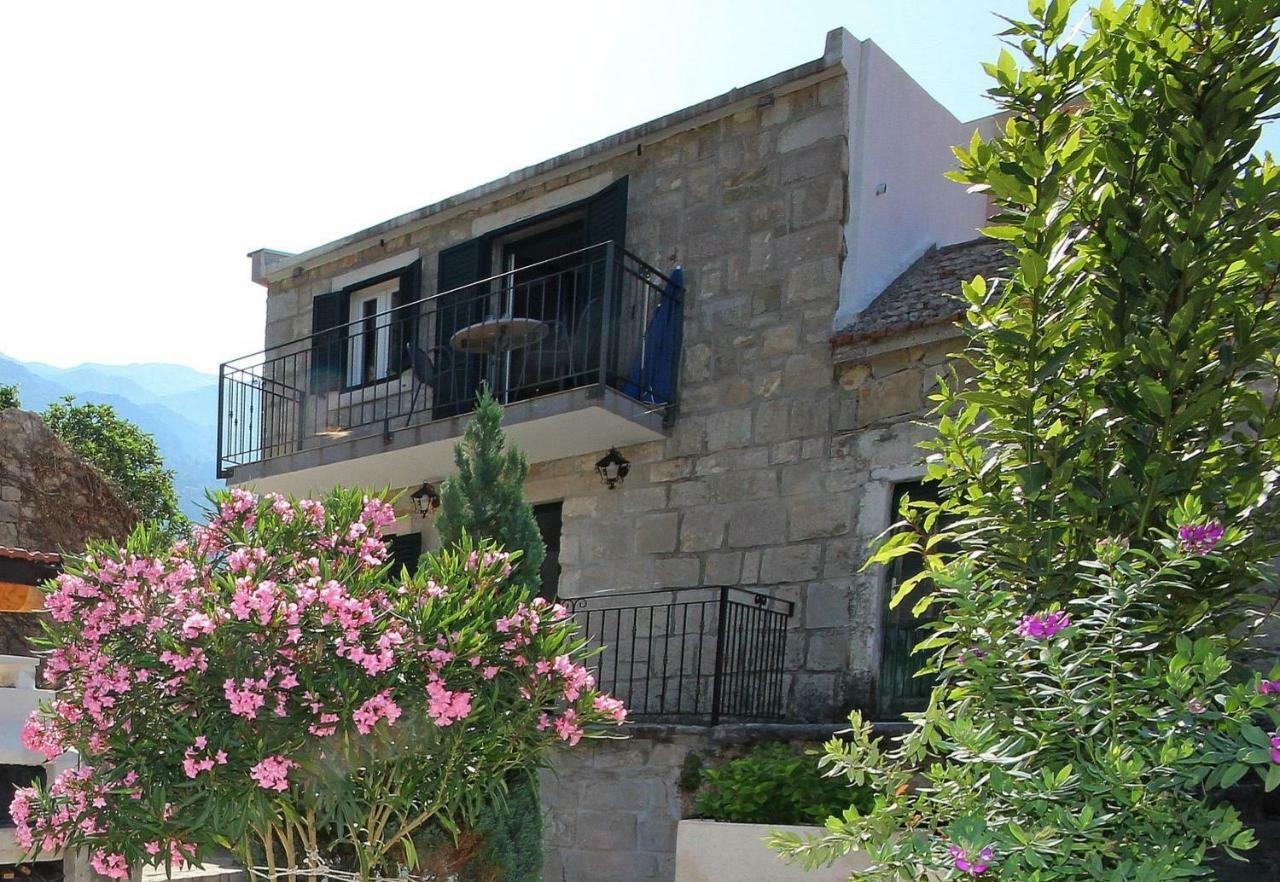 Apartmani Dalmacija Brela Luaran gambar